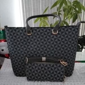 Stylish Black Geometric Tote and Pouch Set